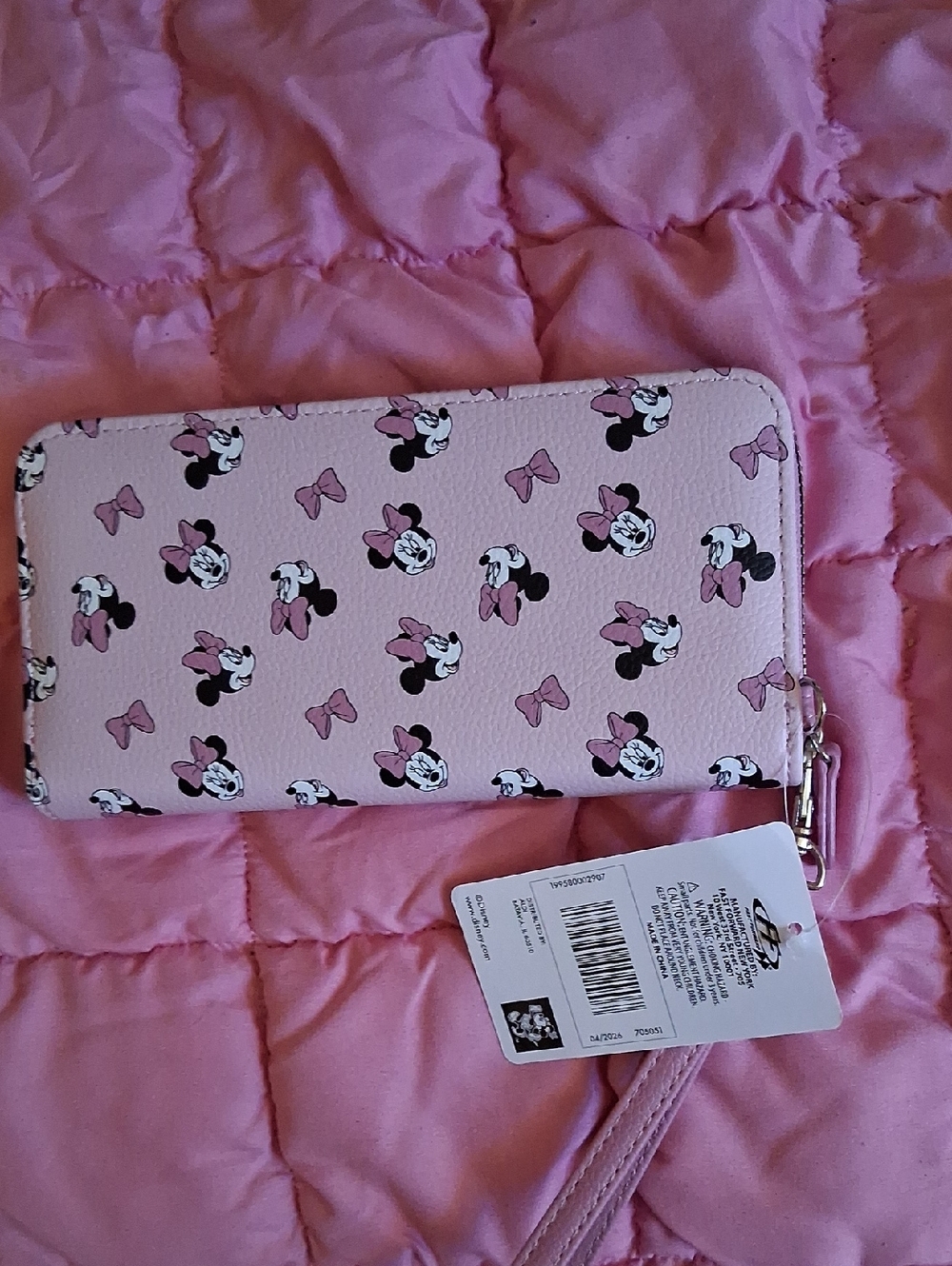 Minnie Mouse Wallet - Picture 2 of 4